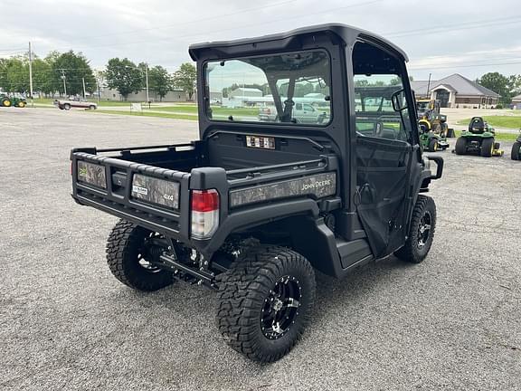 Image of John Deere XUV 865M equipment image 4