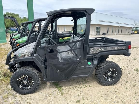 Image of John Deere XUV 865M Primary image