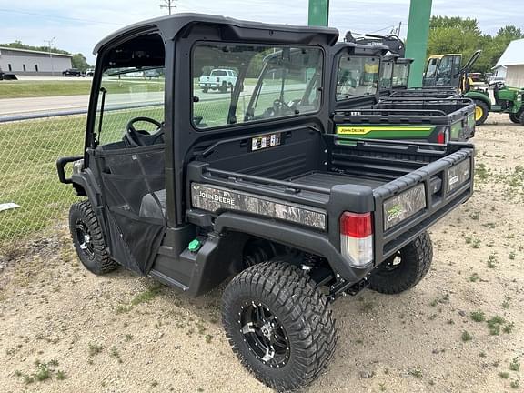 Image of John Deere XUV 865M equipment image 3