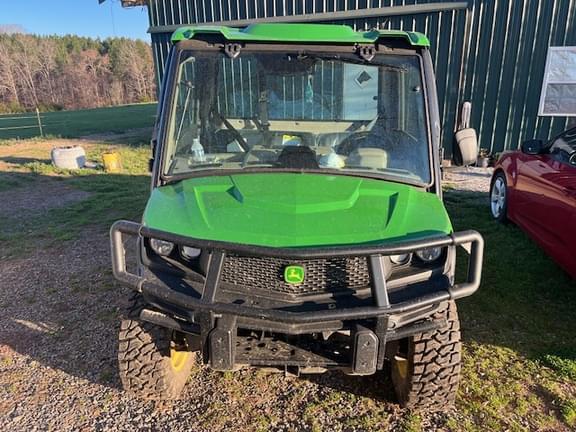 Image of John Deere XUV 865R equipment image 1