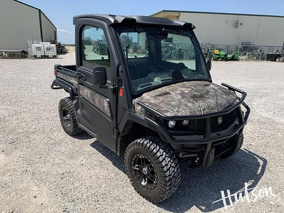 Image of John Deere XUV 865R equipment image 1