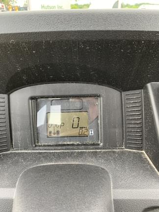 Image of John Deere XUV 560E equipment image 4