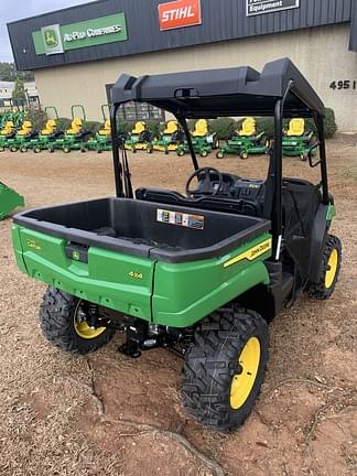 Image of John Deere XUV 560E equipment image 2