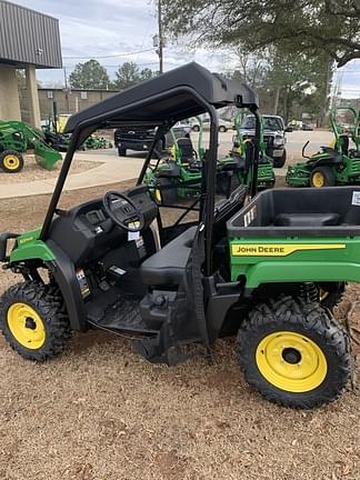 Image of John Deere XUV 560E equipment image 3