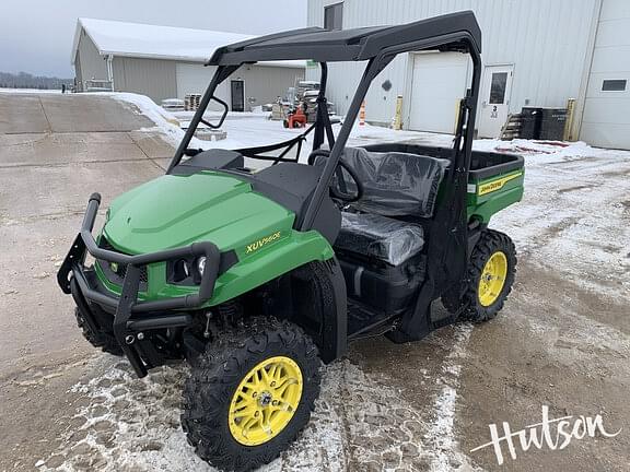 Image of John Deere XUV 560E equipment image 1