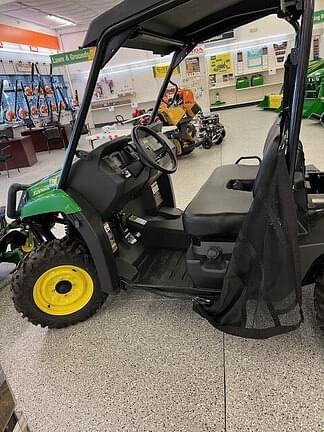 Image of John Deere XUV 560E equipment image 3