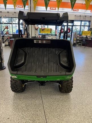 Image of John Deere XUV 560E equipment image 2