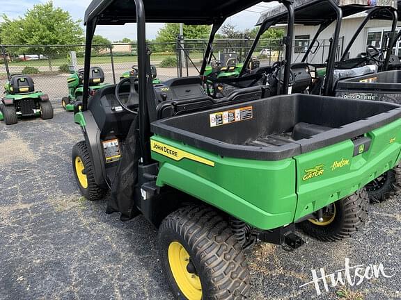 Image of John Deere XUV 560E equipment image 3