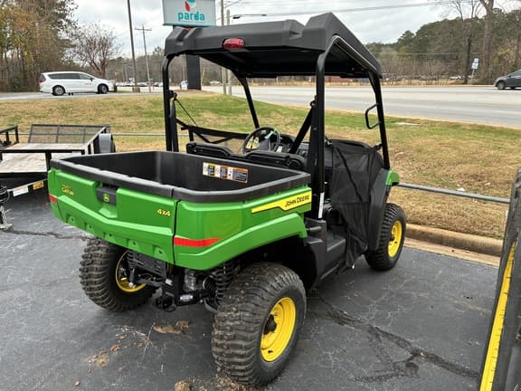 Image of John Deere XUV 560E equipment image 3