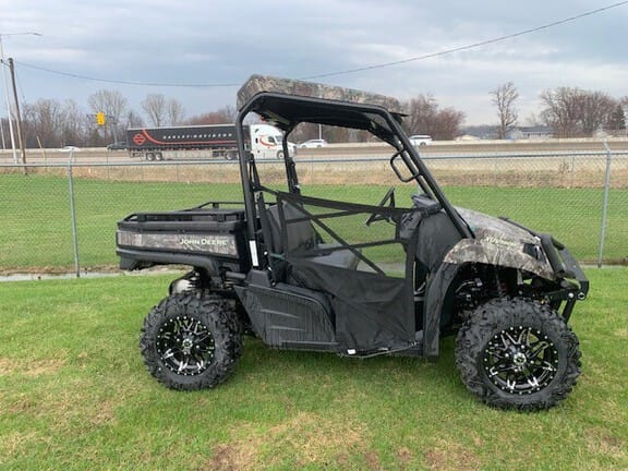 2024 John Deere XUV 590M Equipment Image0