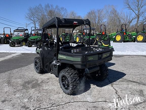 Image of John Deere XUV 590M equipment image 2