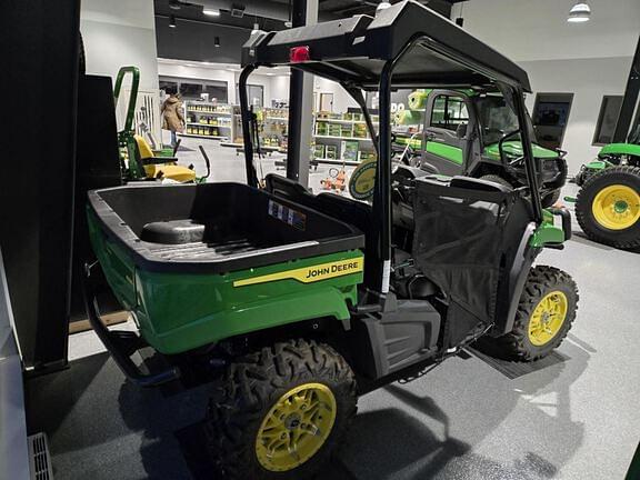 Image of John Deere XUV 590M equipment image 1