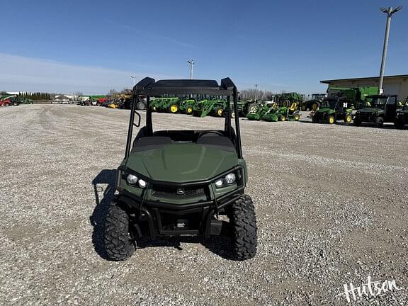 Image of John Deere XUV 590M equipment image 3