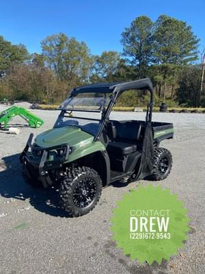 2025 John Deere XUV 590M Image