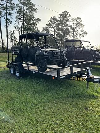 Image of John Deere XUV 825M S4 Image 1