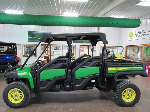 Image of John Deere XUV 825M S4 equipment image 1