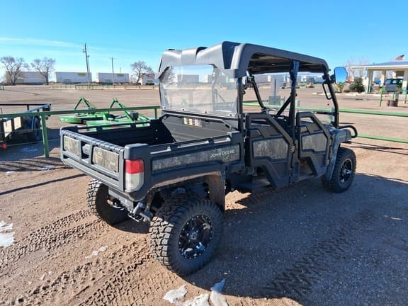 Image of John Deere XUV 825M S4 equipment image 4