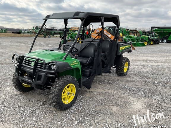 Image of John Deere XUV 825M S4 equipment image 2