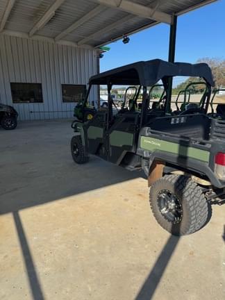 Image of John Deere XUV 825M S4 equipment image 2