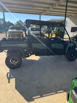 Image of John Deere XUV 825M S4 equipment image 4