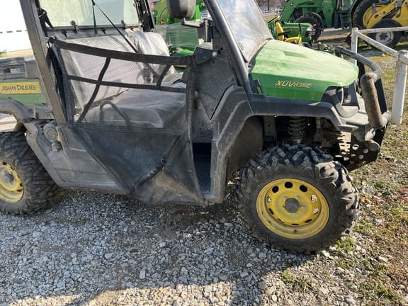2024 John Deere Gator XUV 835E Equipment Image0