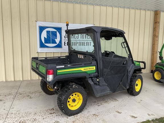 Image of John Deere XUV 835M equipment image 3