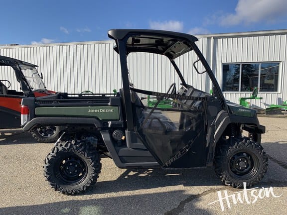 2024 John Deere XUV 835M Equipment Image0