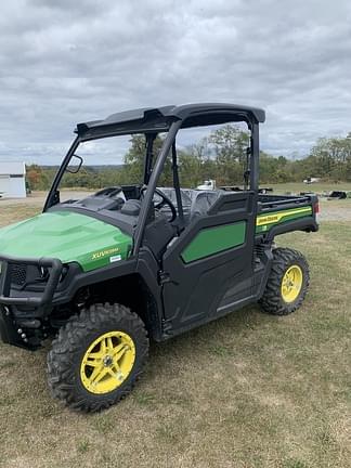 Image of John Deere XUV 835M Primary image