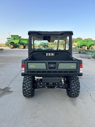 Image of John Deere XUV 835M equipment image 4