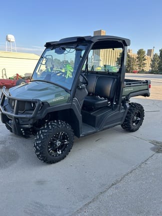 Main image John Deere XUV 835M