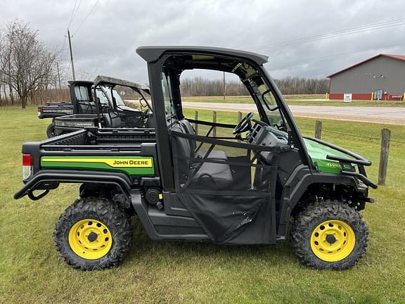 Image of John Deere XUV 835M equipment image 3