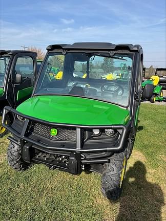 Image of John Deere XUV 835M Image 0