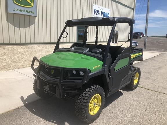 Image of John Deere XUV 835M Image 1