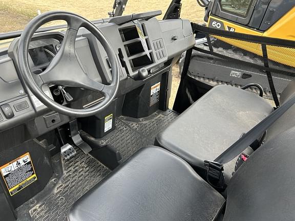 Image of John Deere XUV 835M equipment image 3