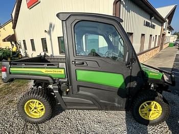 2024 John Deere XUV 835M Equipment Image0