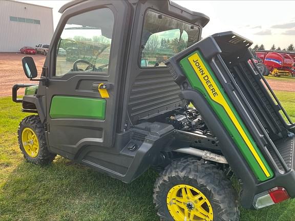 Image of John Deere XUV 835M Image 0