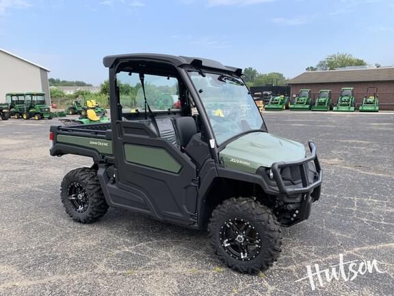 Image of John Deere XUV 835M Primary image