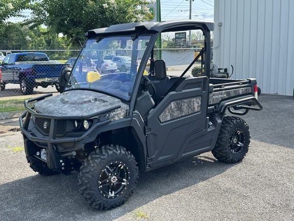 2024 John Deere XUV 835M Equipment Image0