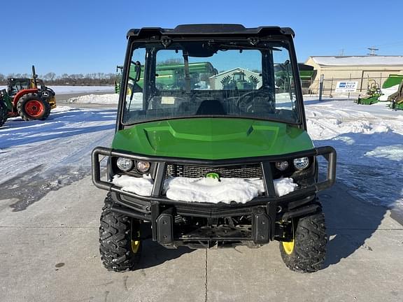 Image of John Deere XUV 835M equipment image 1