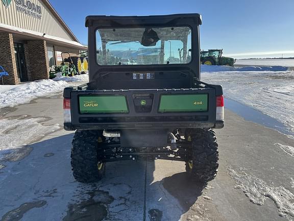 Image of John Deere XUV 835M equipment image 4