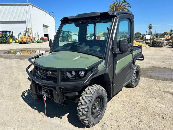 Main image John Deere XUV 835M