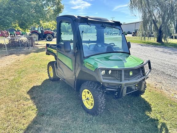 Image of John Deere XUV 835M equipment image 3