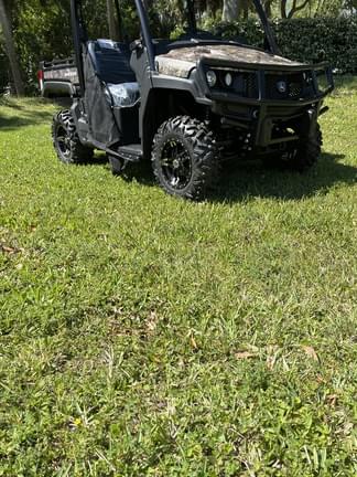 Image of John Deere XUV 835M equipment image 4