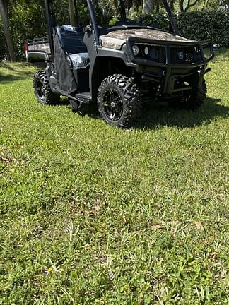 Image of John Deere XUV 835M equipment image 4