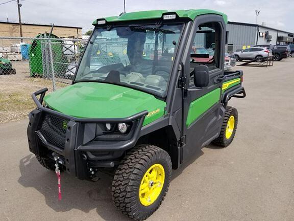 Image of John Deere XUV 835R Primary image