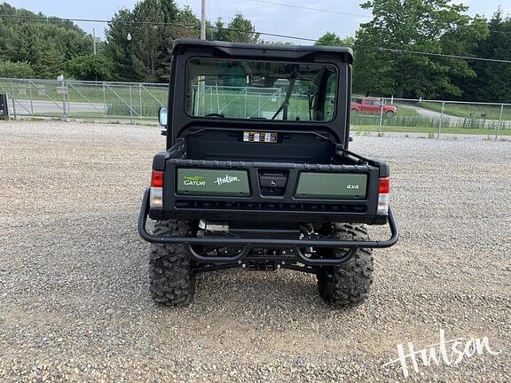 Image of John Deere XUV 835R equipment image 4