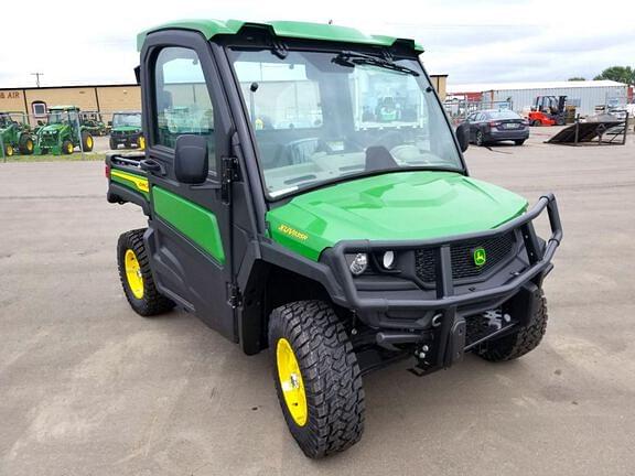 Image of John Deere XUV 835R Primary image