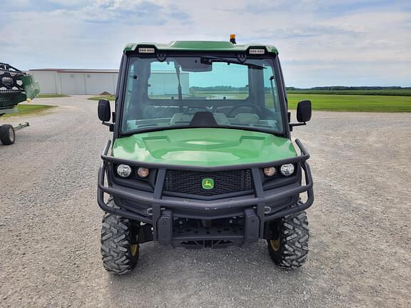 Image of John Deere XUV 835R equipment image 1