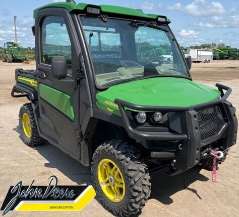 2024 John Deere XUV 835R Equipment Image0