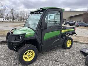 2024 John Deere XUV 835R Image